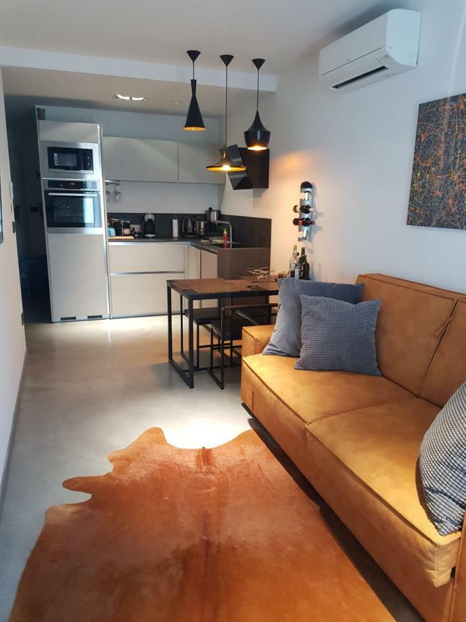 PUY Apartman Vip, With Free Garage Parking מראה חיצוני תמונה